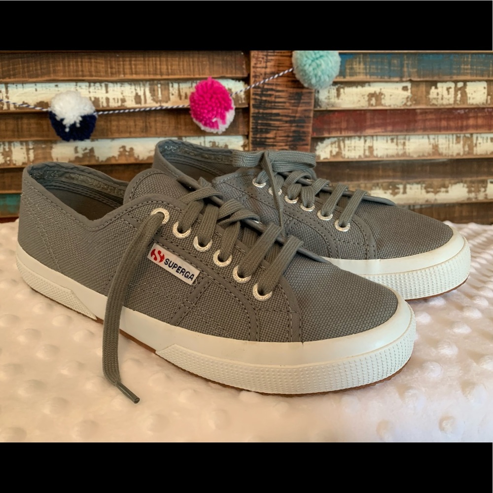 HP🎉 NWT SUPERGA ‘Cotu’ Sneaker Grey US 8.5 Euro 39.5